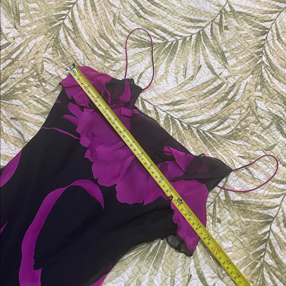 cache silk biased, cut ruffled dark floral dress - Picture 6 of 8